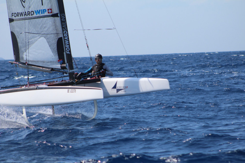 Katamaran foiling